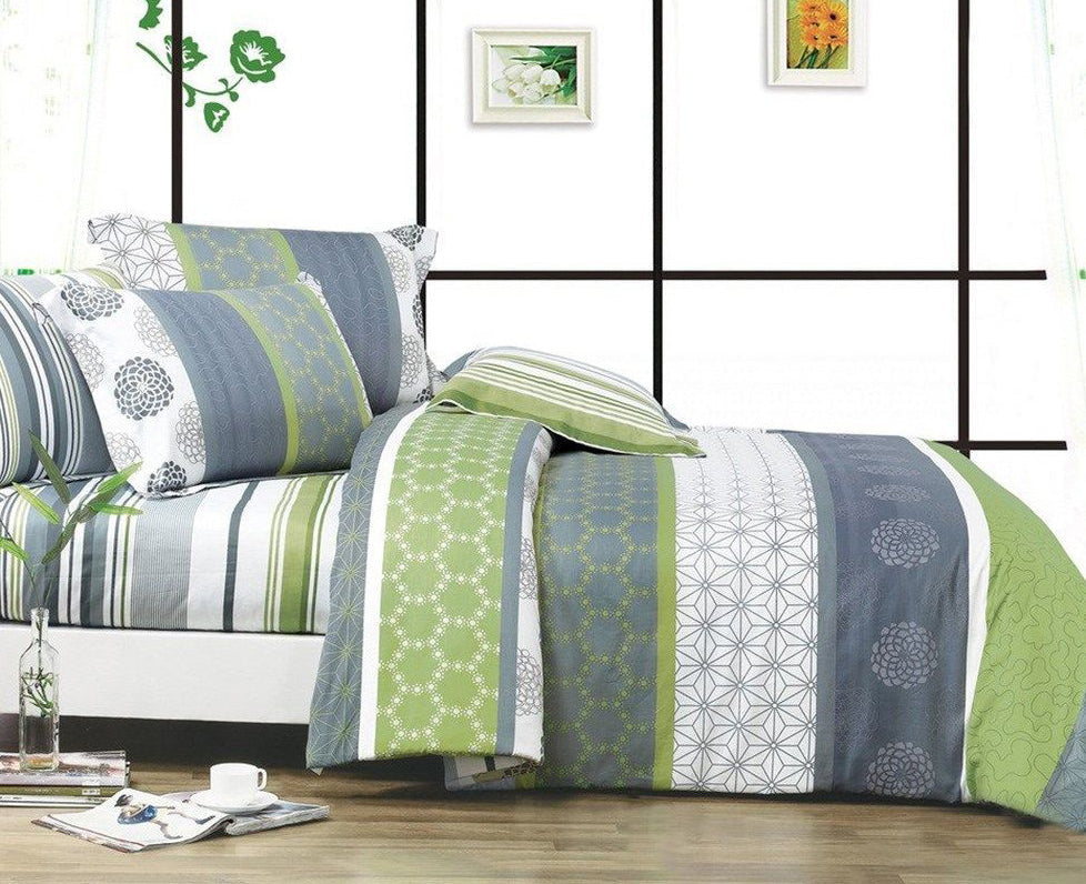 Bulk 2 sets of Serene Full 3pc Duvet Cover Sets and 2 sets of Full 4pc Sheet Sets