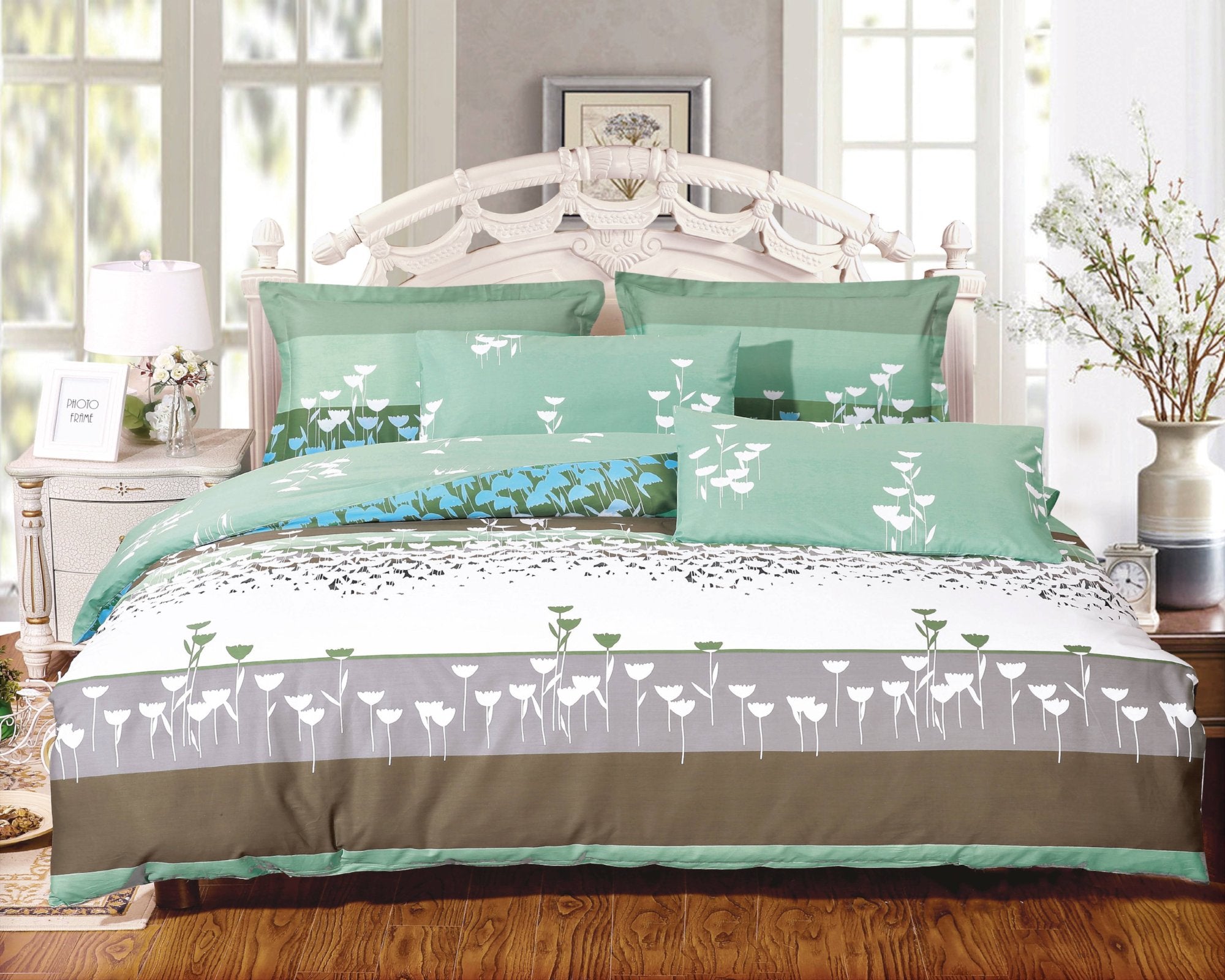 Buttercups 3 Piece 100% Cotton Bedding Set: Duvet Cover and Two Pillow Shams